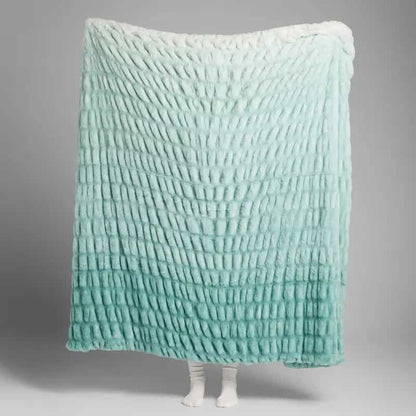 Dreamer Blanket – Ultra-Soft Oversized Plush Blanket with 4-Way Stretch, Lightweight & Cozy
