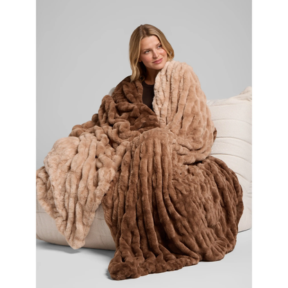 Dreamer Blanket – Ultra-Soft Oversized Plush Blanket with 4-Way Stretch, Lightweight & Cozy
