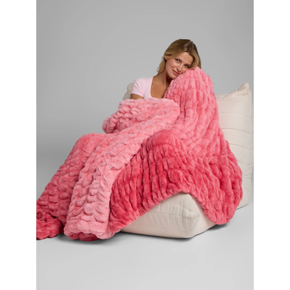 Dreamer Blanket – Ultra-Soft Oversized Plush Blanket with 4-Way Stretch, Lightweight & Cozy